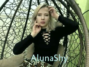 AlunaShy