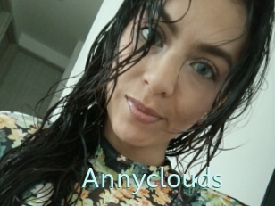 annyclouds Straponles
