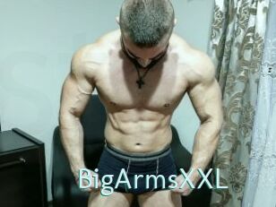 BigArmsXXL Straponles