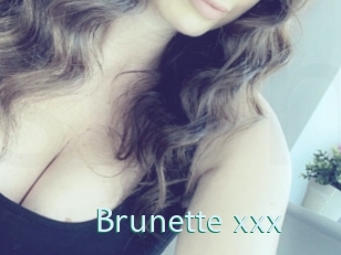 Brunette_xxx