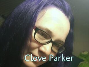 Clove_Parker Straponles