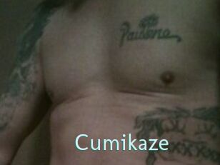 Cumikaze Straponles