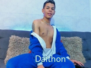 daithon Straponles