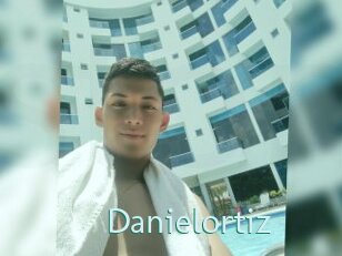 danielortiz Straponles