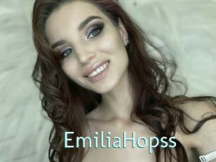EmiliaHopss Straponles