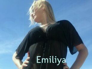 Emiliya Straponles