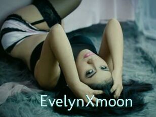 EvelynXmoon Straponles