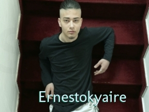 ernestokyaire Straponles