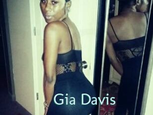 Gia_Davis