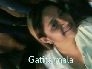 Gatita_mala