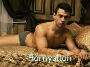 hornyalton Straponles