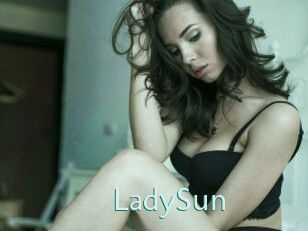 LadySun Straponles