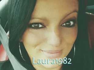 Laura1982