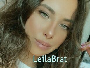 LeilaBrat Straponles