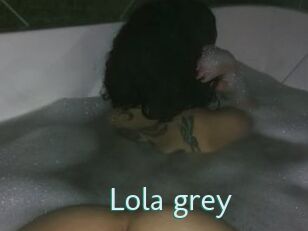 Lola_grey