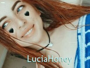 LuciaHoney