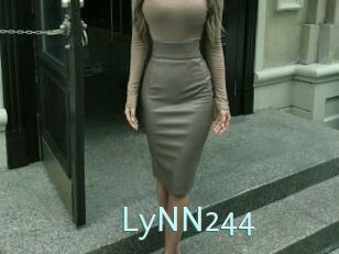 LyNN244