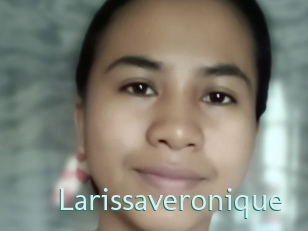 Larissaveronique