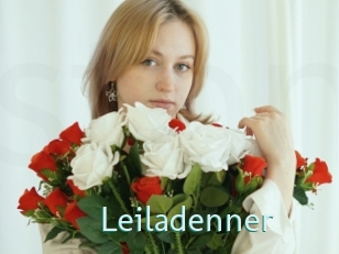 leiladenner Straponles