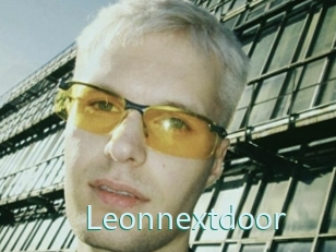 Leonnextdoor