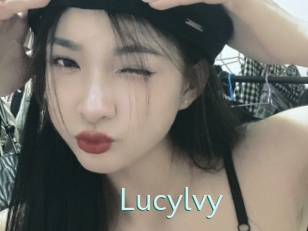 lucylvy Straponles
