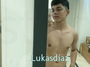 lukasdiaz Straponles