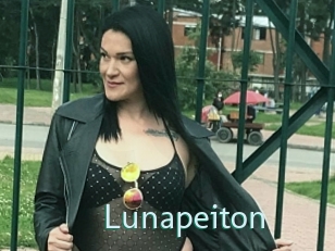 Lunapeiton