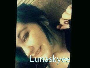 Lunaskyee