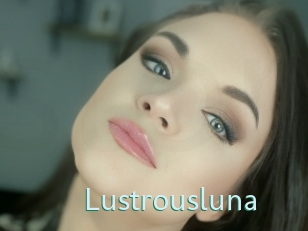 Lustrousluna