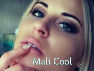 Mali_Cool Straponles