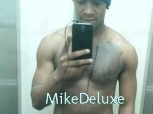 Mike_Deluxe Straponles