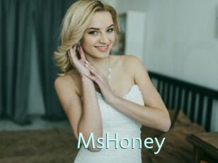 MsHoney Straponles
