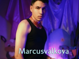 marcusvalkova Straponles