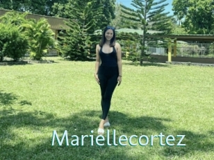 mariellecortez Straponles