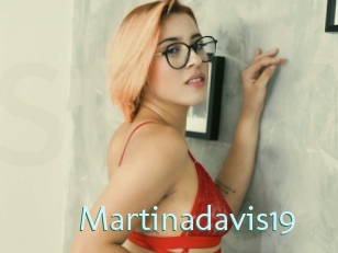 martinadavis19 Straponles