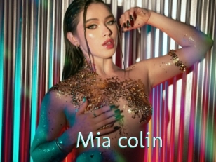 Mia_colin