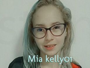 Mia_kelly01