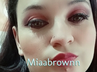 Miaabrownn