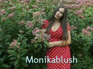 monikablush Straponles