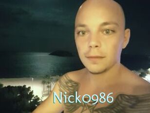 Nick0986 Straponles