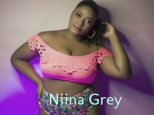 Niina_Grey