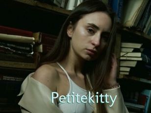 petitekitty Straponles