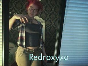 Redroxyxo Straponles