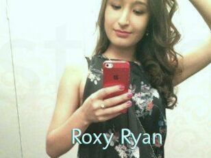 Roxy_Ryan Straponles