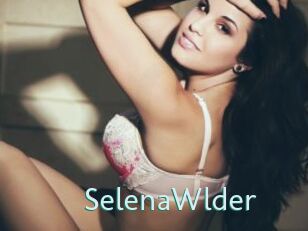 SelenaWlder Straponles