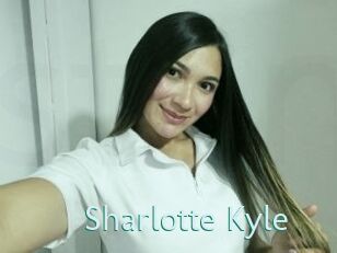 Sharlotte_Kyle