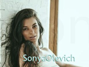 SonyaOlevich Straponles