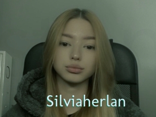 silviaherlan Straponles