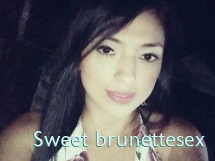 sweet_brunettesex Straponles