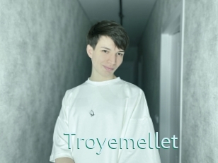 Troyemellet